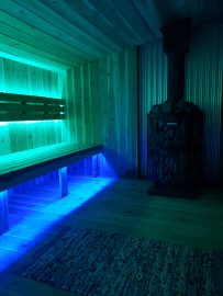 wood burning sauna rental available in nakusp
